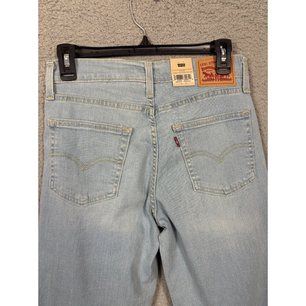 Levis Womens 724 High-Rise Slim Straight Jeans 27x30 Light Wash Denim - Picture 4 of 7